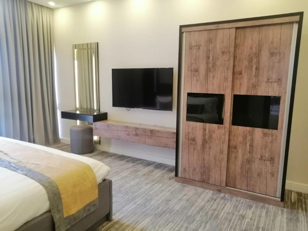 Clowzer Hotel Appartments Ar Riyad Esterno foto