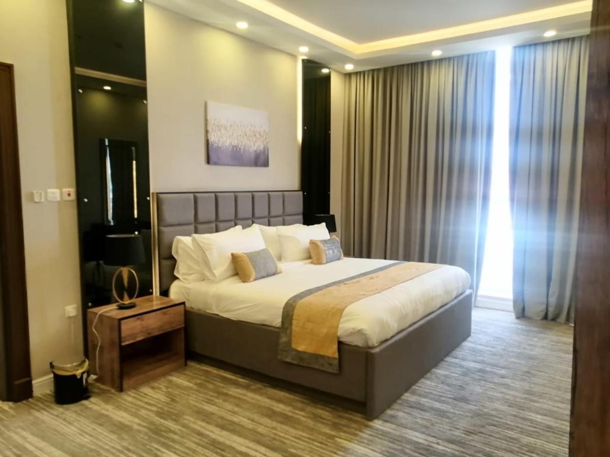Clowzer Hotel Appartments Ar Riyad Esterno foto
